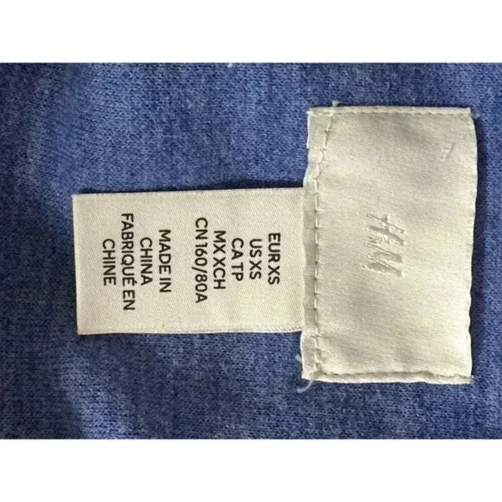 H&M Chambray Button Down Shirt Size XS Blue Oversized Shacket Casual Minimal - Picture 4 of 14